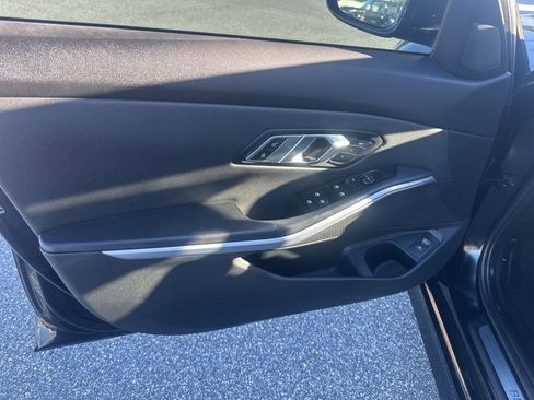 Used 2019 BMW 330i 330i w/ Convenience Package image 14