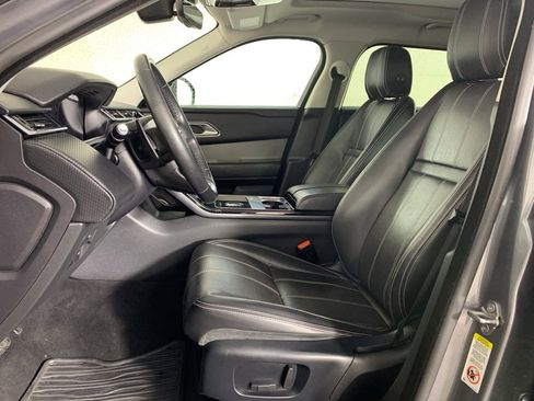 Used 2018 Land Rover Range Rover Velar S image 15