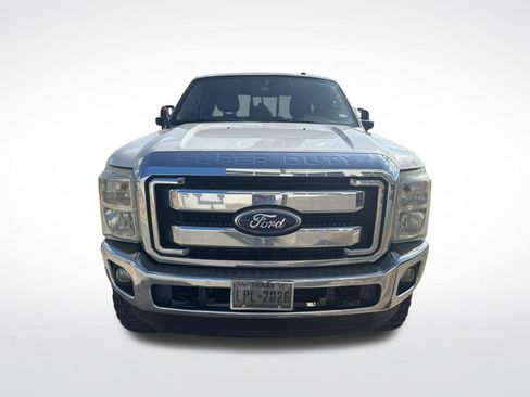 Used 2011 Ford F250 Lariat w/ Lariat Interior Pkg AWD/4WD image 10