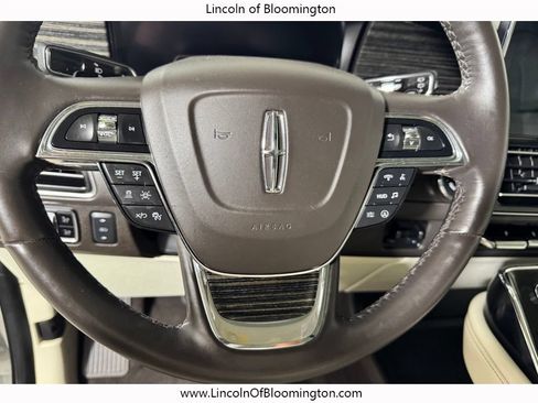 Used 2023 Lincoln Navigator Black Label AWD/4WD image 17
