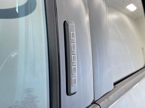 Used 2022 Ford F350 Lariat w/ Black Appearance Package AWD/4WD image 15