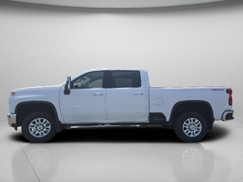 Used 2023 Chevrolet Silverado 2500 LTZ AWD/4WD image 25