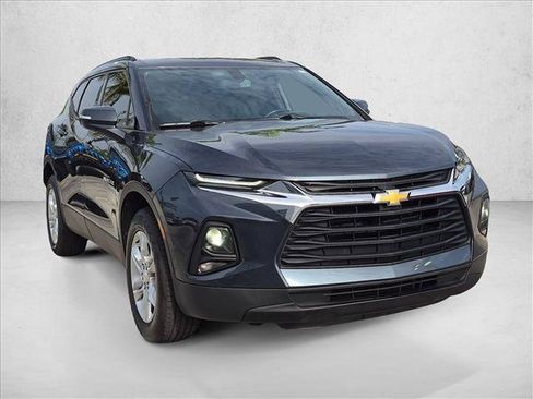 Used 2019 Chevrolet Blazer LT FWD image 3