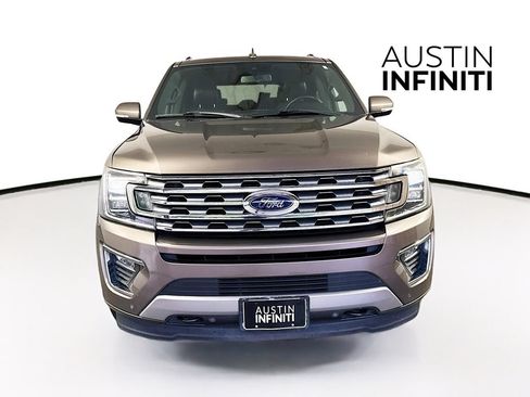 Used 2018 Ford Expedition Limited w/ Equipment Group 301A AWD/4WD image 2