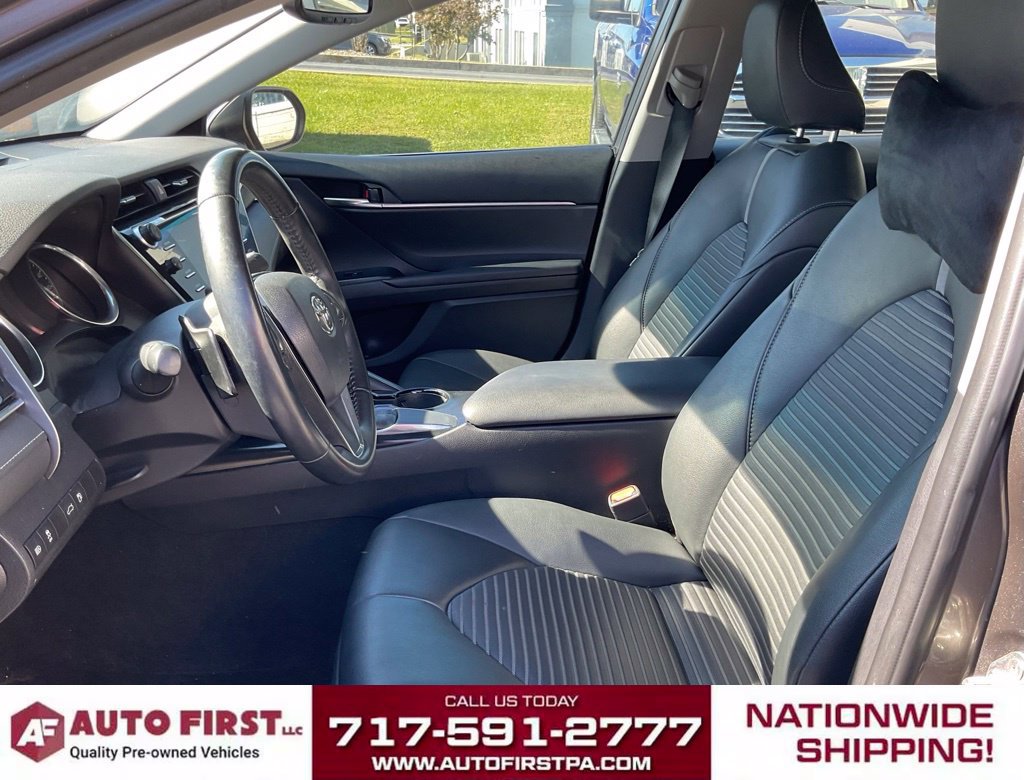 Used 2018 Toyota Camry SE w/ Audio Package FWD image 7