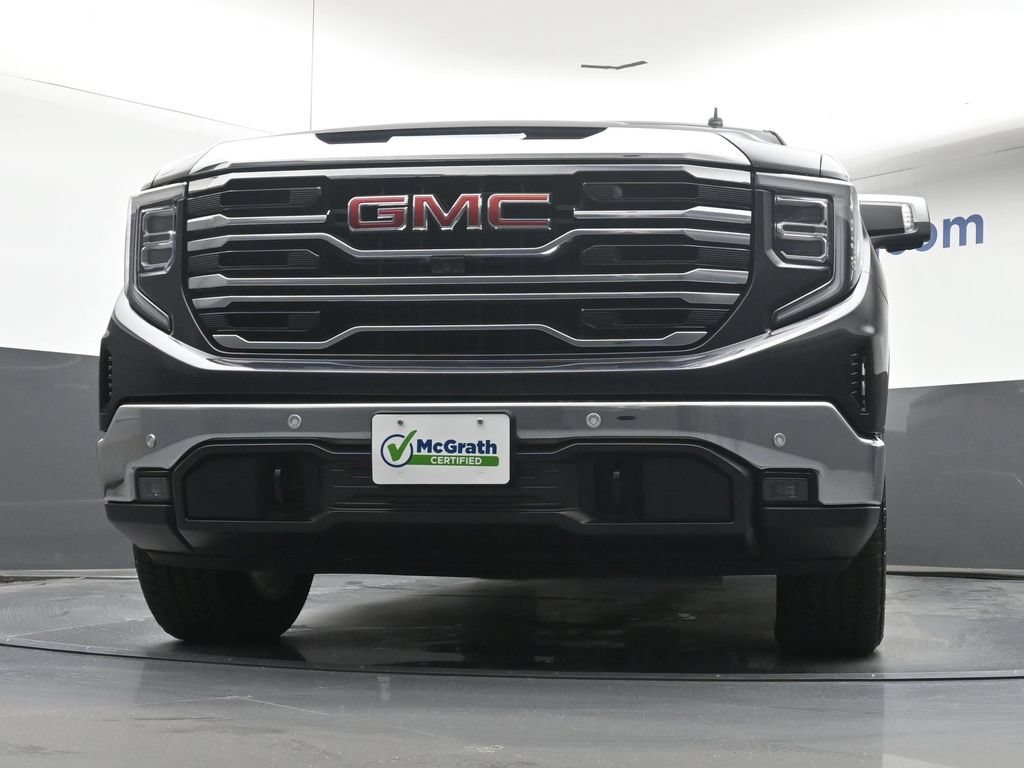 Used 2025 GMC Sierra 1500 SLT w/ SLT Premium Plus Package AWD/4WD image 7