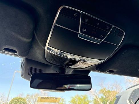Used 2018 Mercedes-Benz S 560 4MATIC Sedan image 9
