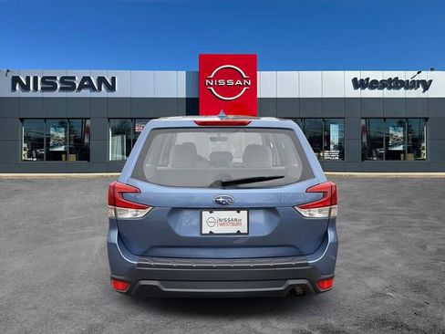 Used 2022 Subaru Forester Base image 5