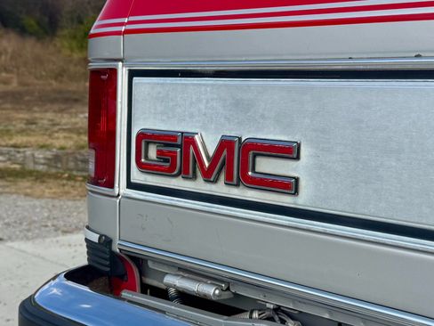 Used 1989 GMC Jimmy 4WD image 55