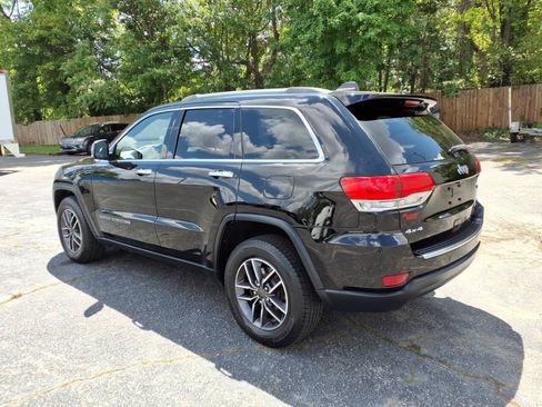 Used 2019 Jeep Grand Cherokee Limited AWD/4WD image 7