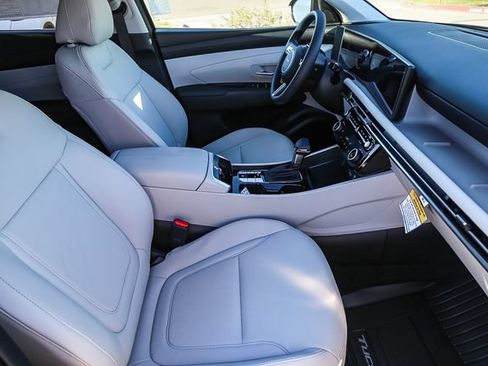 New 2026 Hyundai Tucson SEL Plus FWD image 18