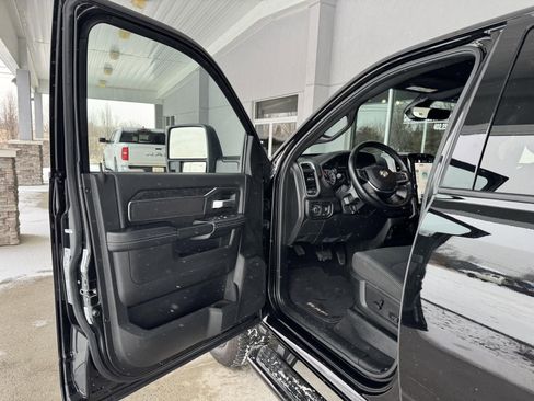 Used 2024 RAM 2500 Big Horn w/ Night Edition image 11