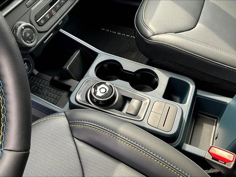 New 2025 Ford Maverick Lobo image 8