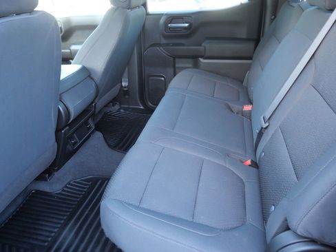 Used 2020 Chevrolet Silverado 1500 Custom w/ Custom Value Package image 19