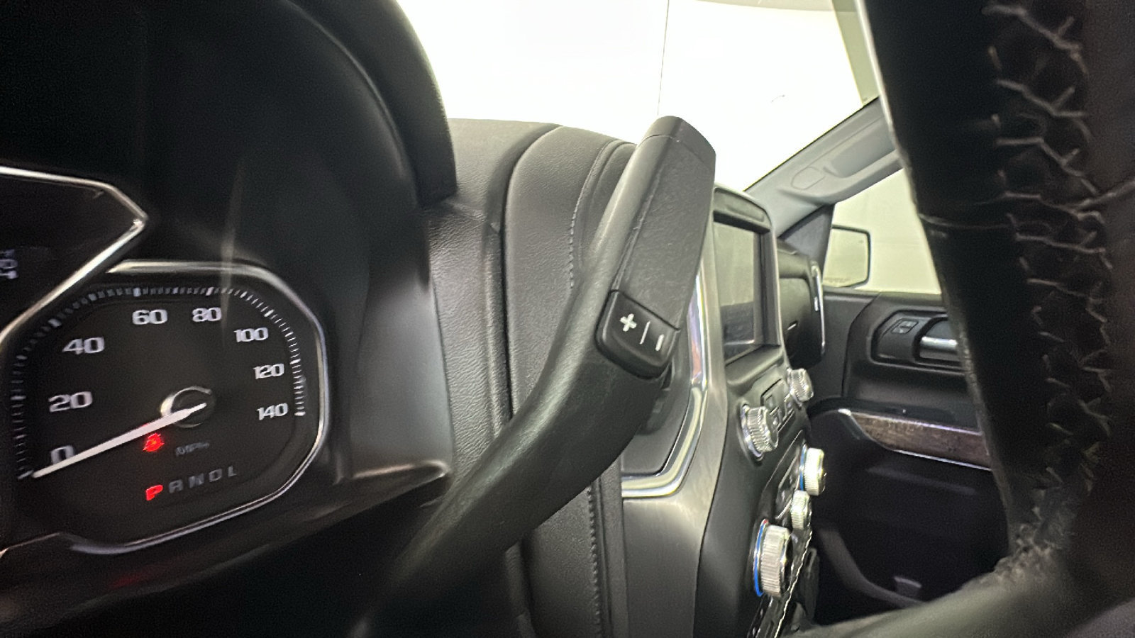 Used 2021 GMC Sierra 1500 Denali AWD/4WD image 25