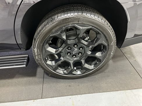 New 2026 Chevrolet Tahoe High Country AWD/4WD image 28