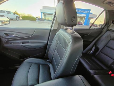 Used 2020 Chevrolet Equinox Premier image 34