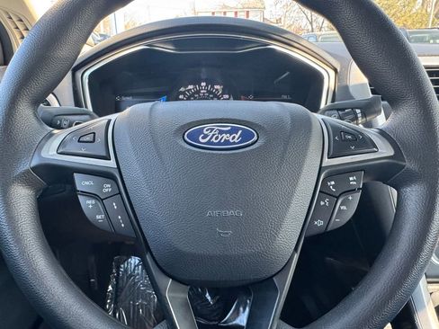 Used 2019 Ford Fusion SE image 21