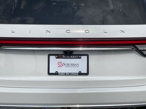 Used 2022 Lincoln Aviator Reserve w/ Elements Package Plus AWD/4WD image 43