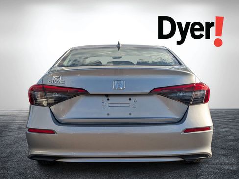 Used 2023 Honda Civic LX image 6