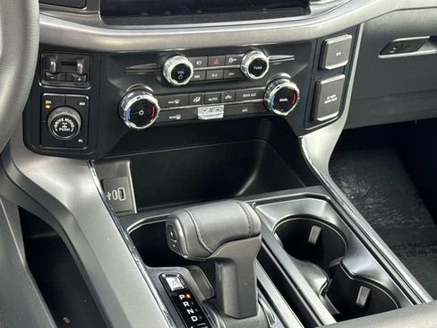 Used 2025 Ford F150 XLT w/ Equipment Group 301A Standard image 21