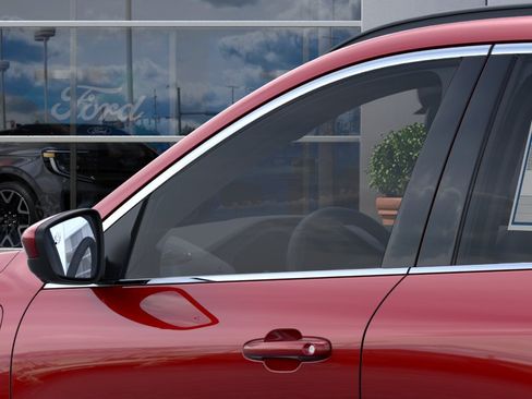New 2025 Ford Escape SE w/ PHEV Premium Package FWD image 20
