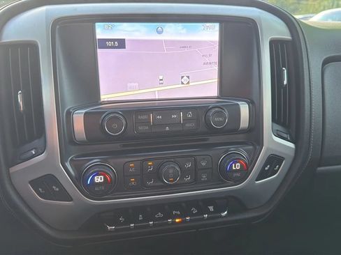 Used 2015 GMC Sierra 2500 SLT w/ Duramax Plus Package AWD/4WD image 19