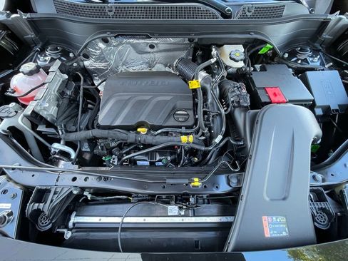 New 2026 Chevrolet Trax ACTIV w/ Driver Confidence Package image 33