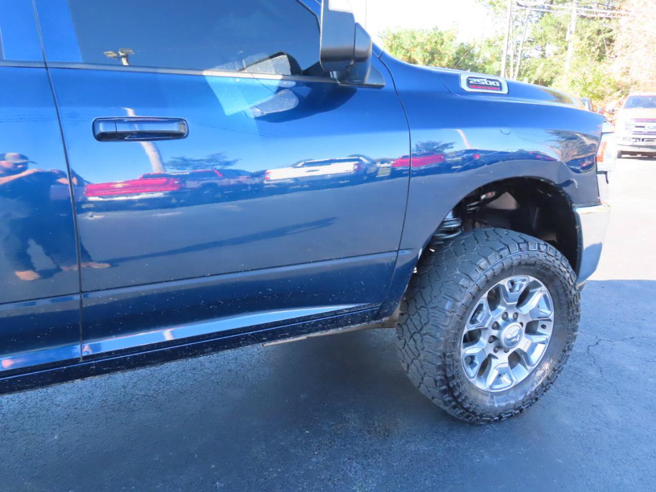 Used 2020 RAM 2500 Big Horn w/ Level 2 Equipment Group AWD/4WD image 21