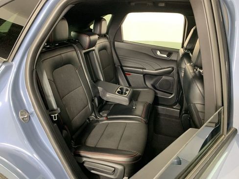 Used 2024 Ford Escape ST-Line w/ Tech Pack #1 image 33