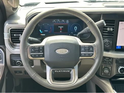 Used 2026 Ford F250 Platinum w/ Platinum Plus Package AWD/4WD image 12