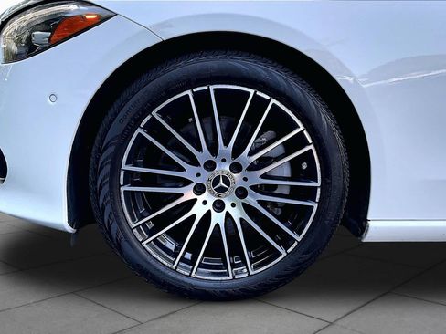 Used 2022 Mercedes-Benz C 300 Sedan image 11