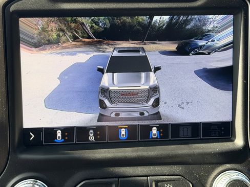 Used 2021 GMC Sierra 1500 AT4 w/ AT4 Premium Package image 14