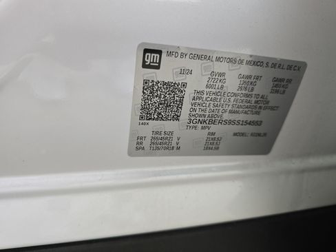 Used 2025 Chevrolet Blazer RS w/ Driver Confidence II Package FWD image 33