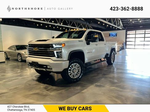 Used 2023 Chevrolet Silverado 2500 High Country image 1