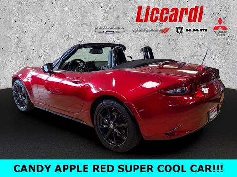 Used 2019 MAZDA MX-5 Miata Grand Touring image 4