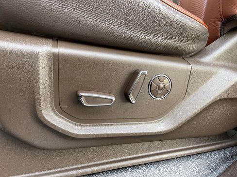 Used 2022 Ford F350 King Ranch w/ King Ranch Ultimate Package image 15