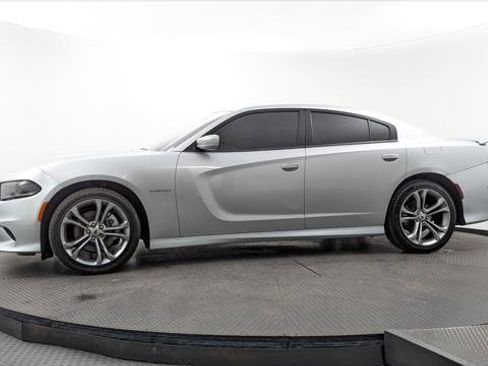 Used 2022 Dodge Charger R/T image 3