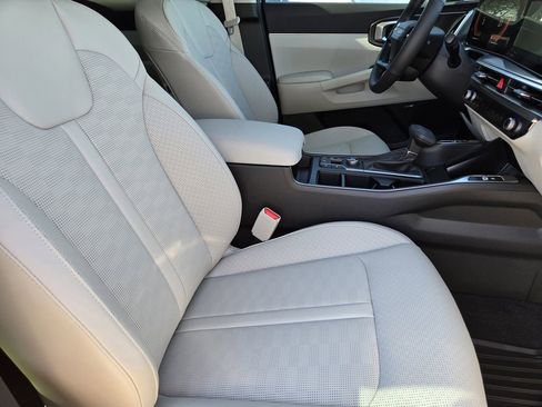 New 2026 Kia Sorento EX w/ EX Premium Package FWD image 11