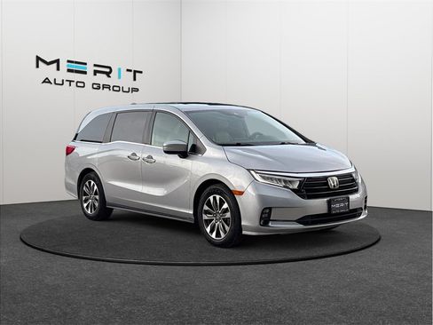 Used 2023 Honda Odyssey EX-L image 1