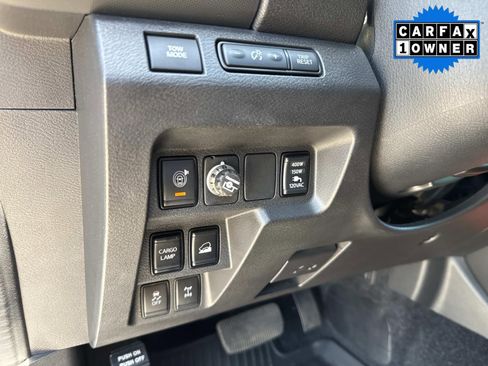 Used 2024 Nissan Frontier PRO-4X w/ Pro Convenience Package AWD/4WD image 39