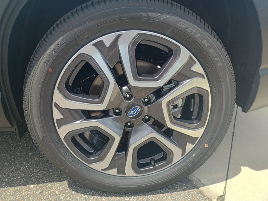 New 2026 Subaru Ascent Limited AWD/4WD image 10
