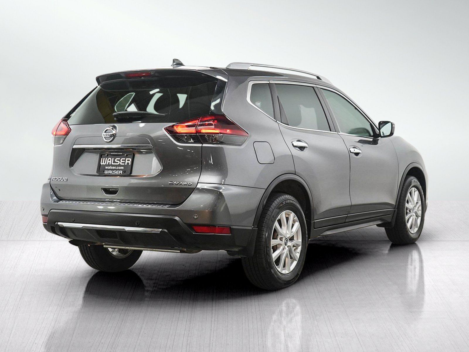 Used 2019 Nissan Rogue SV AWD/4WD image 5