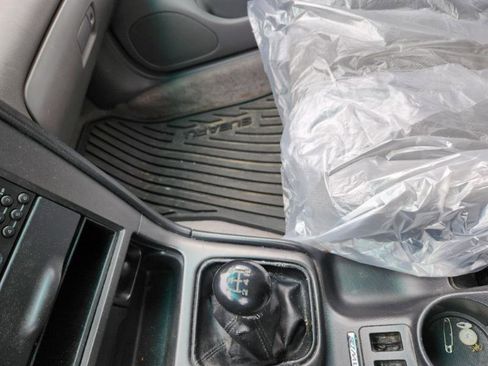 Used 2002 Subaru Legacy L image 32