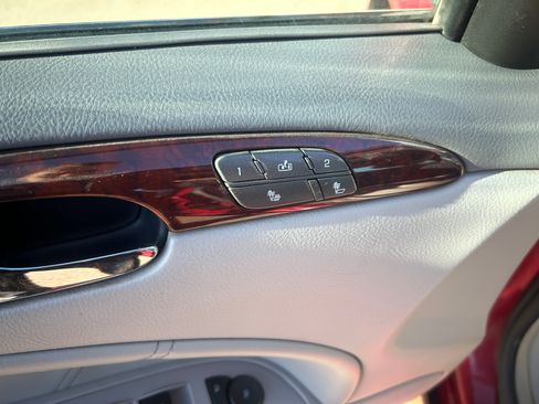 Used 2009 Buick Lucerne CXL w/ Driver Confidence Package image 14