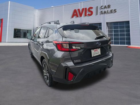 Used 2025 Subaru Crosstrek 2.0i Premium AWD/4WD image 9
