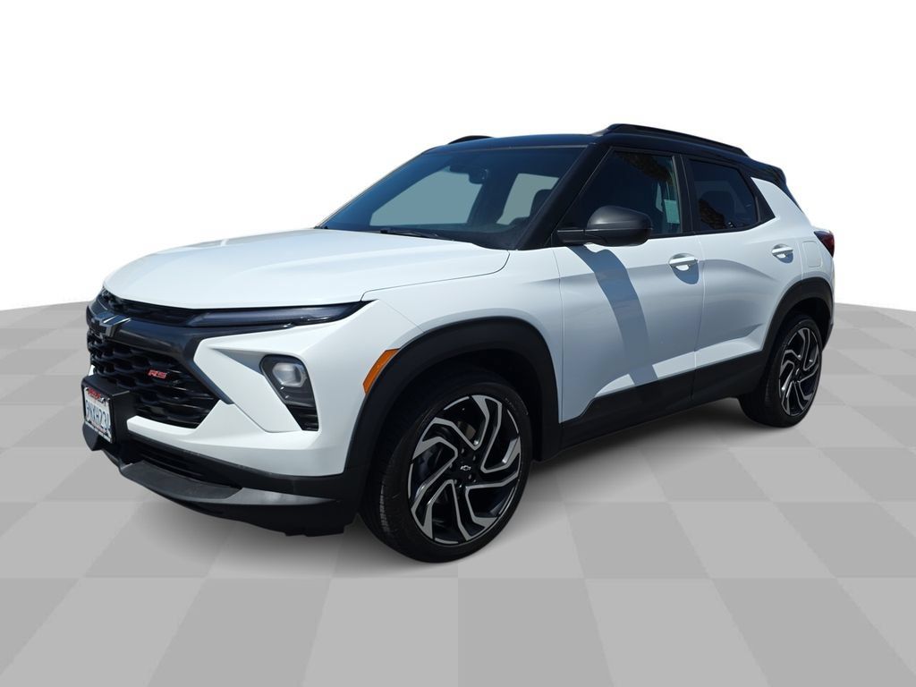 Used 2024 Chevrolet TrailBlazer RS w/ Convenience Package FWD image 4