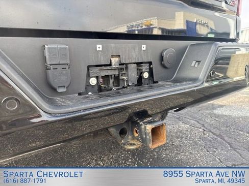 Used 2023 Chevrolet Silverado 1500 ZR2 w/ Technology Package image 35