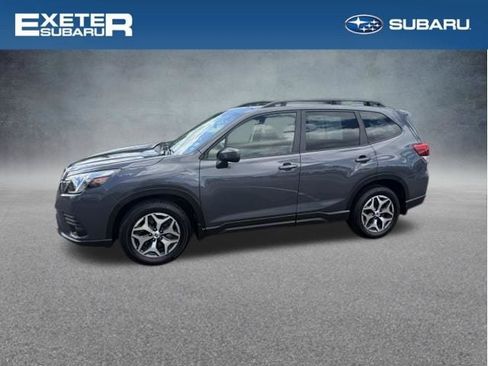 Used 2023 Subaru Forester Premium AWD/4WD image 1