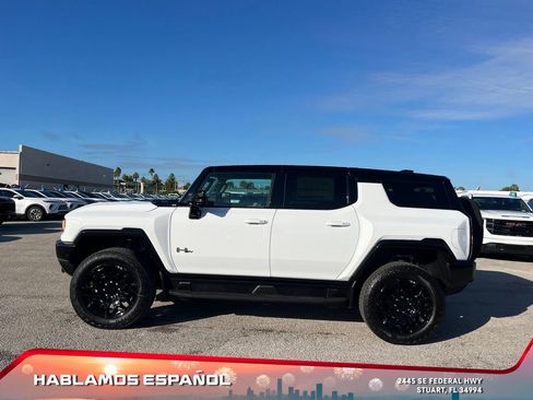 New 2026 GMC Hummer EV SUV image 4